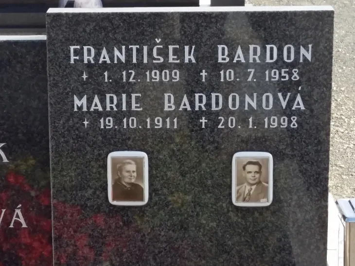 9343 15819 - František Bardon